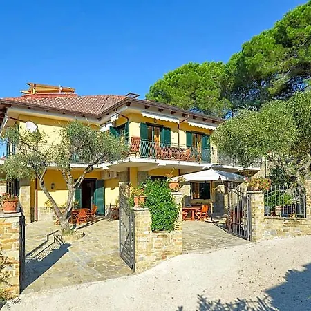 Elaia 4* Castellabate
